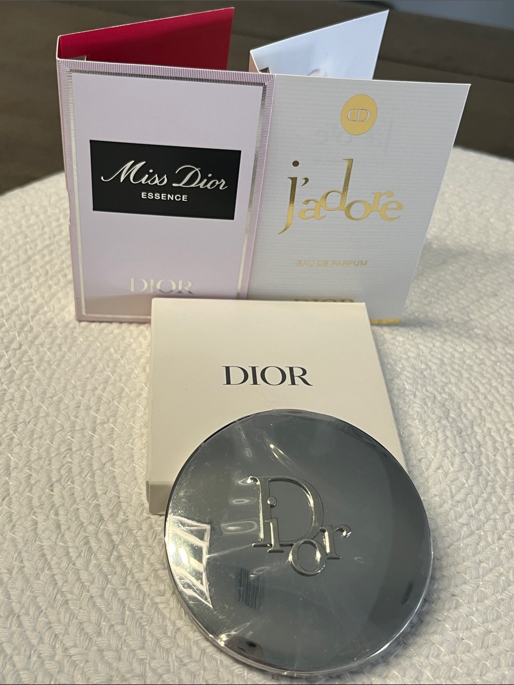 Dior Compact Mirror + J’adore & Miss Dior Essence Samples NEW